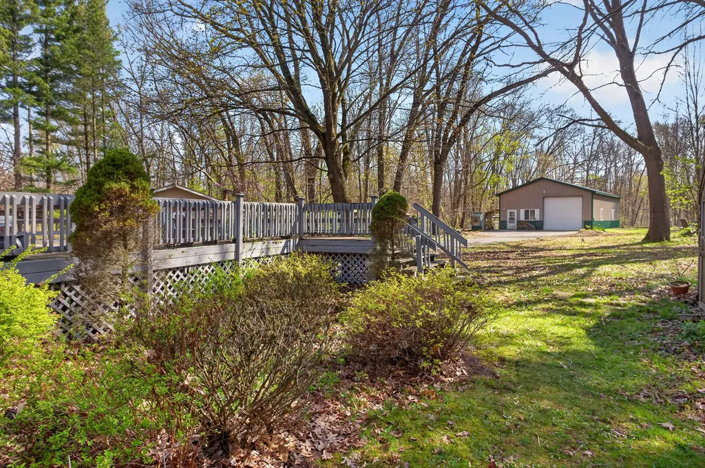 9437 Fisk Road Tompkins Township MI 49269