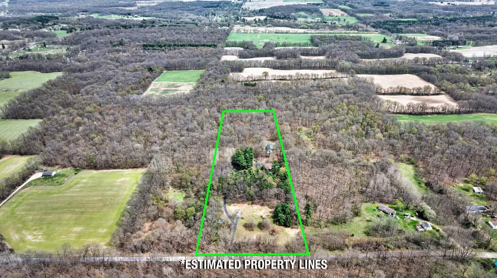 9437 Fisk Road Tompkins Township MI 49269