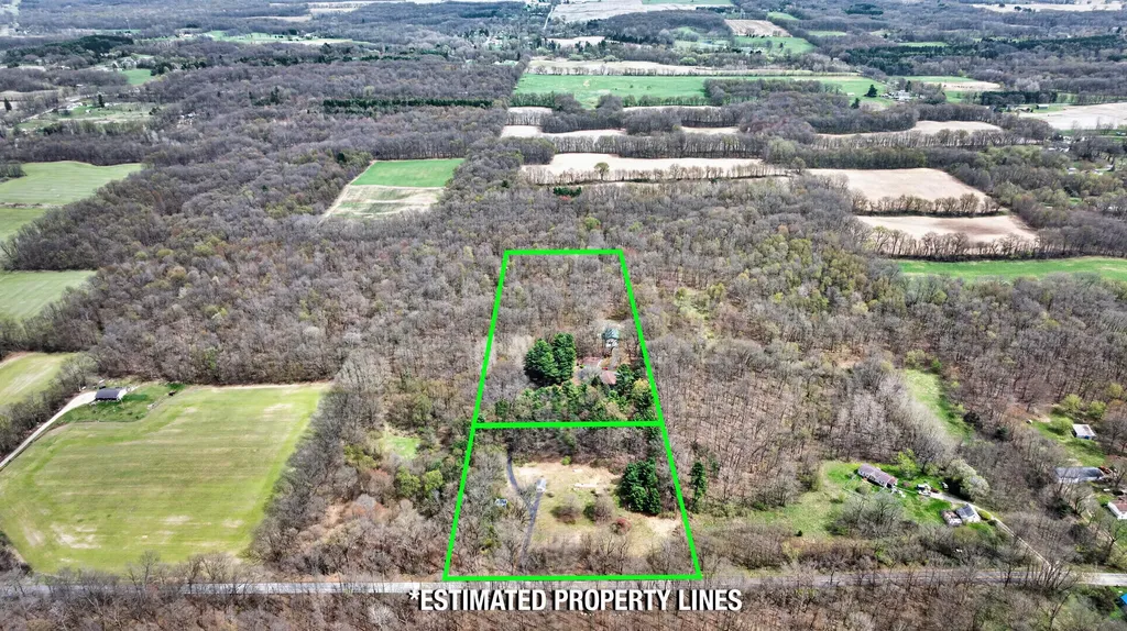 9437 Fisk Road Tompkins Township MI 49269