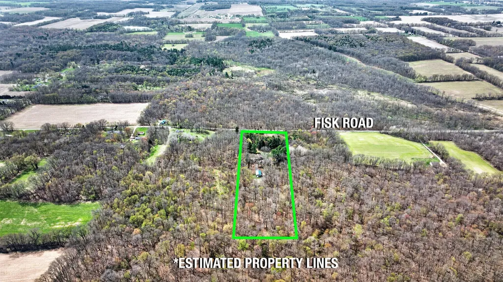 9437 Fisk Road Tompkins Township MI 49269