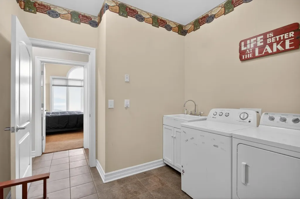 8334 Irish Mist Cambridge Township MI 49265
