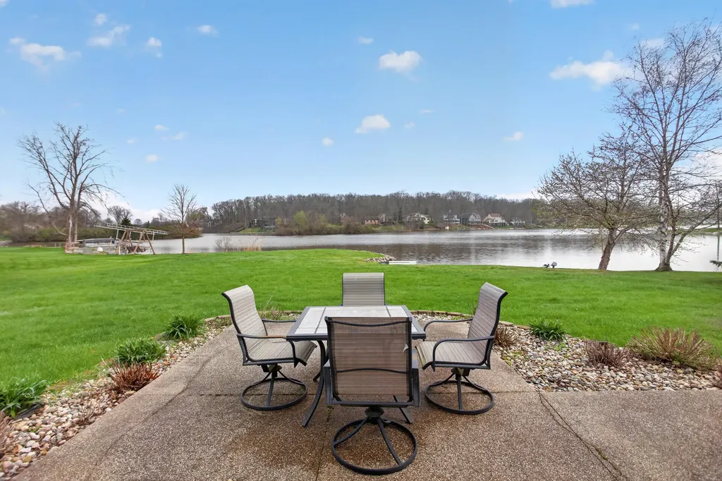 8334 Irish Mist Cambridge Township MI 49265