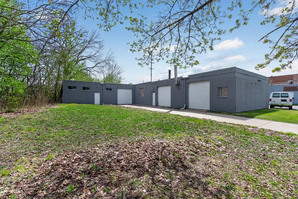 204 Homewild Avenue Jackson City MI 49201