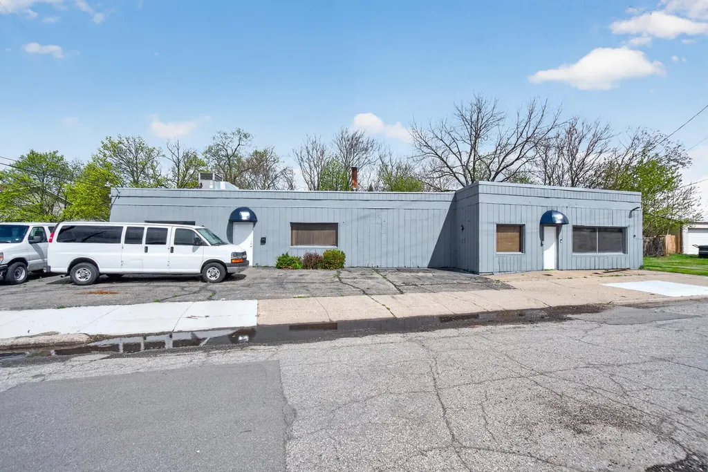204 Homewild Avenue Jackson City MI 49201