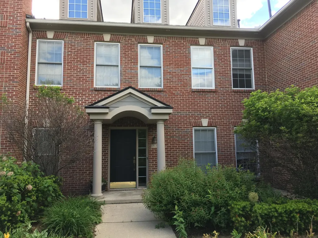 5707 Hampshire Lane Pittsfield Charter Township MI 48197