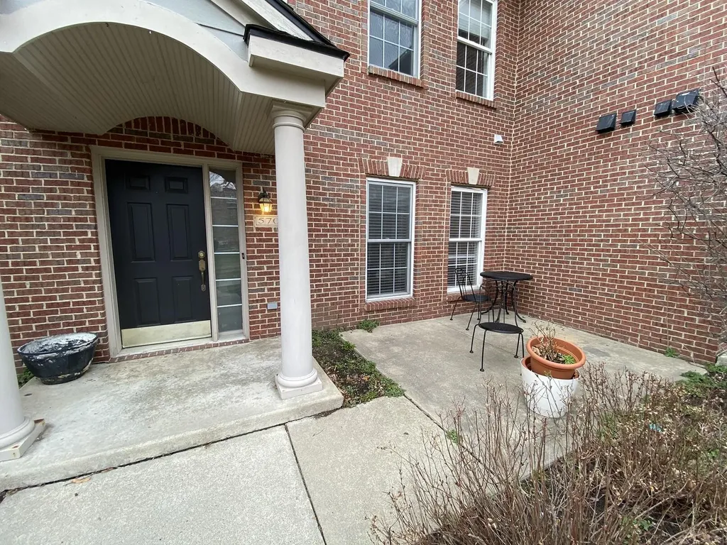 5707 Hampshire Lane Pittsfield Charter Township MI 48197