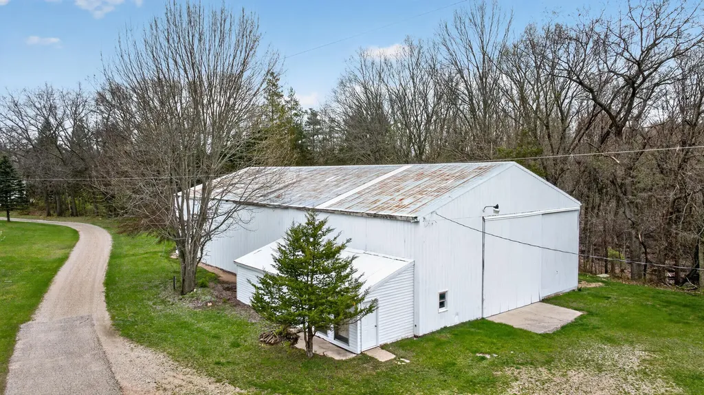 1865 Lindsey Unknown City MI 49201