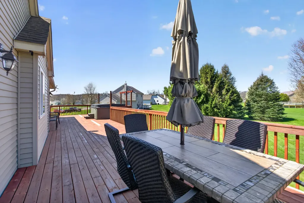 11437 Saddlebrook Circle Putnam Township MI 48169