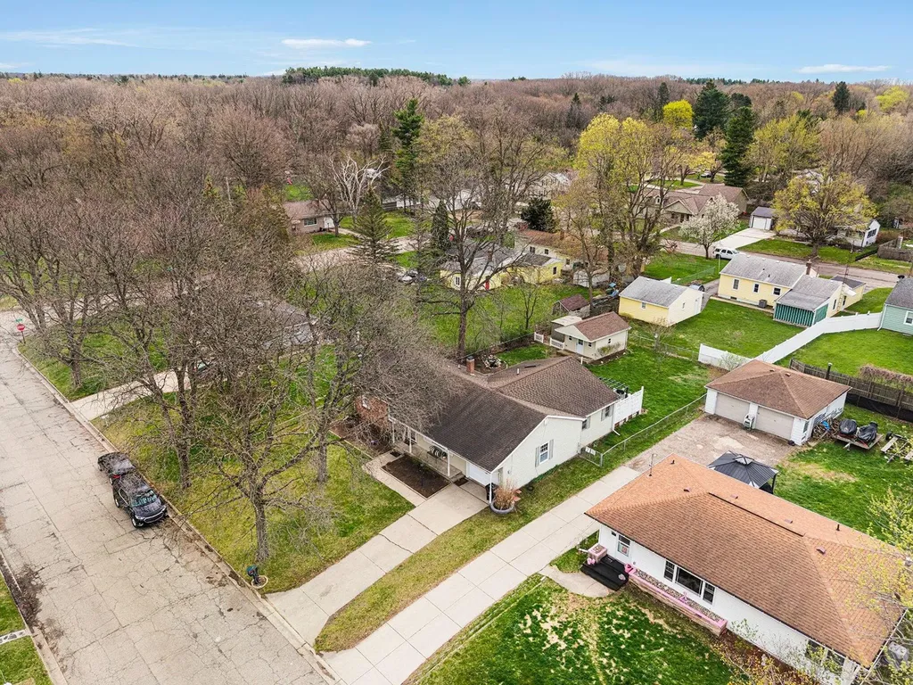 411 Park Road Jackson City MI 49203