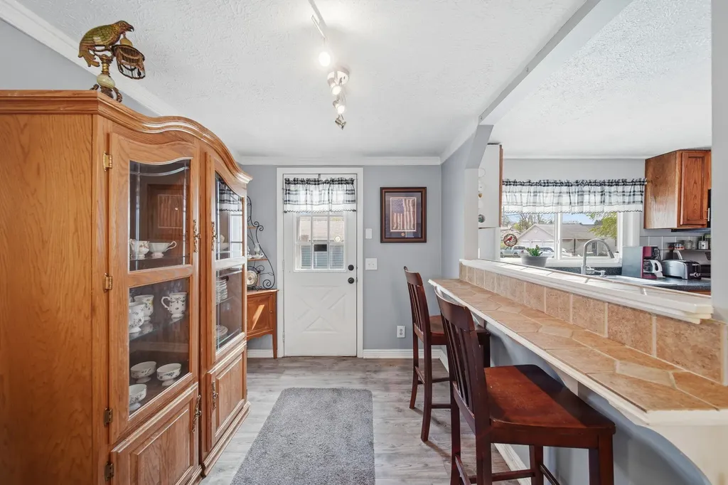 4022 Donnely Road Leoni Township MI 49201