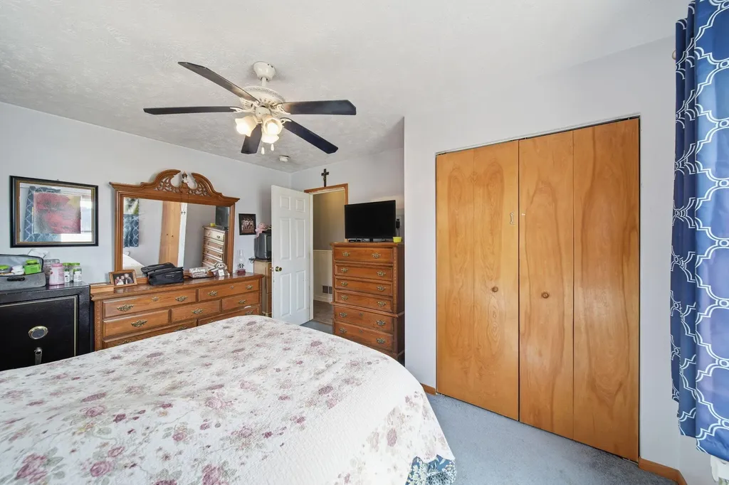 4022 Donnely Road Leoni Township MI 49201