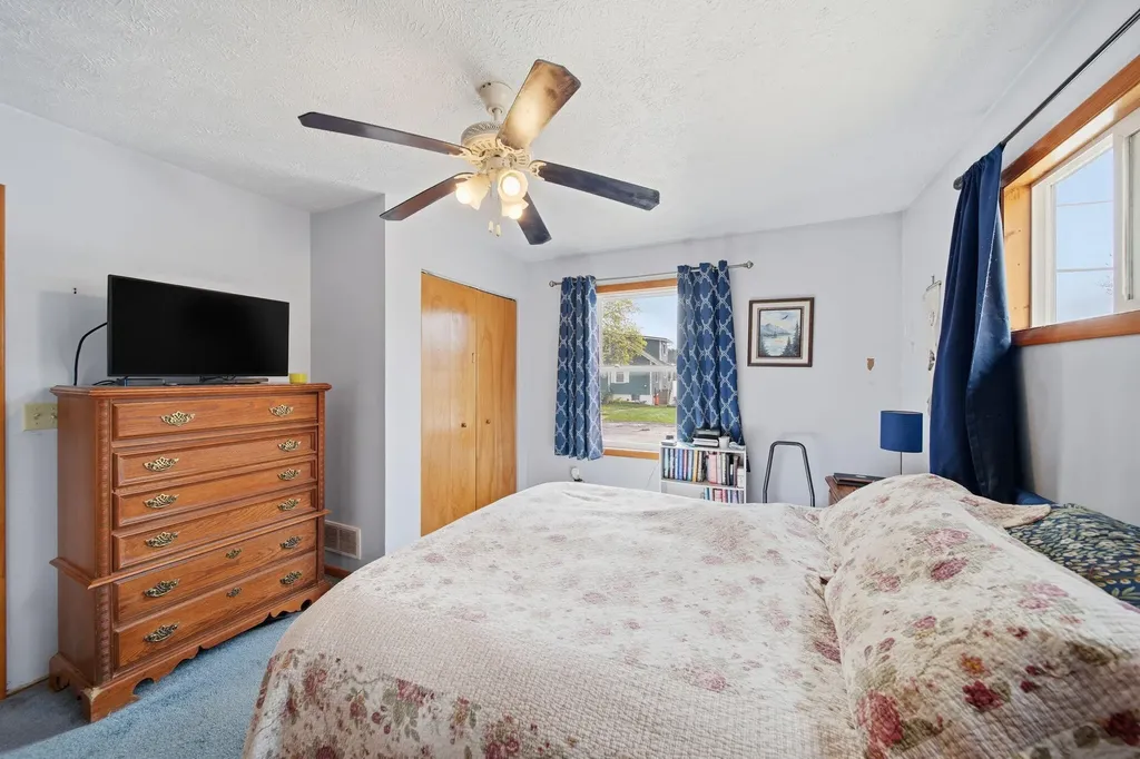 4022 Donnely Road Leoni Township MI 49201