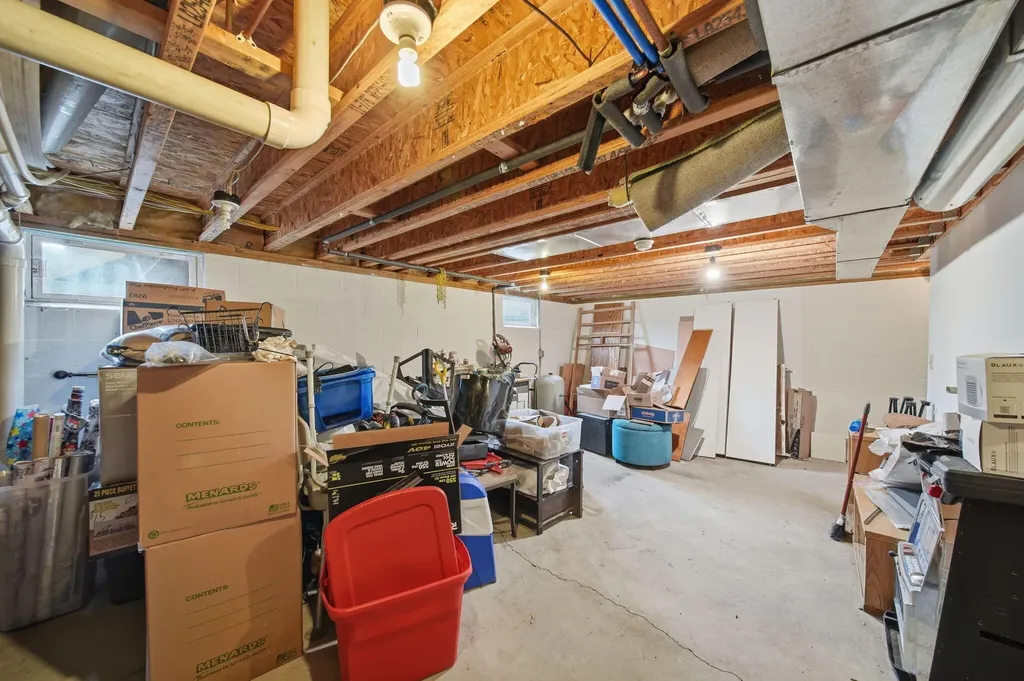 4022 Donnely Road Leoni Township MI 49201