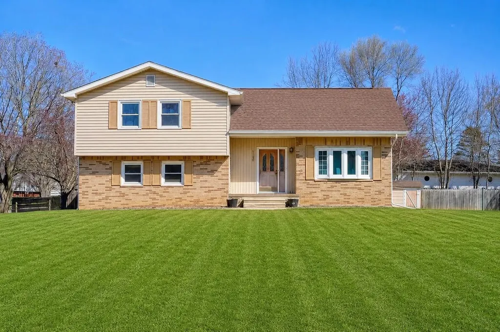 1190 Ferndale Road Blackman Charter Township MI 49201