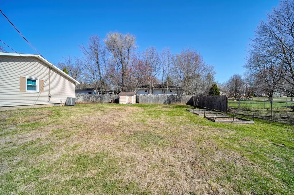 1190 Ferndale Road Blackman Charter Township MI 49201