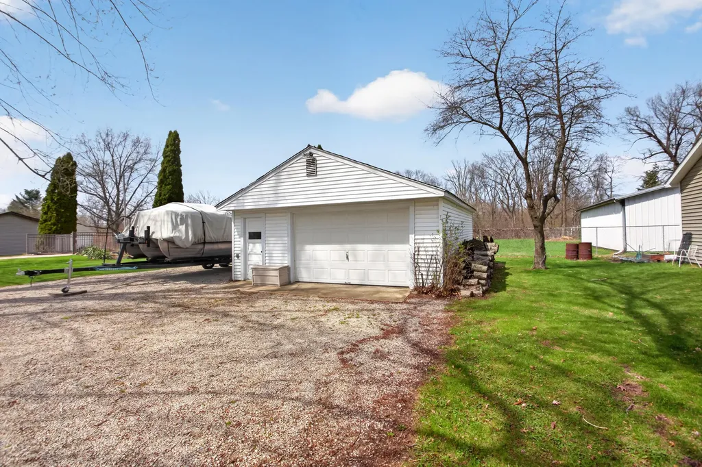 8714 Cherry Point Road Rollin Township MI 49253