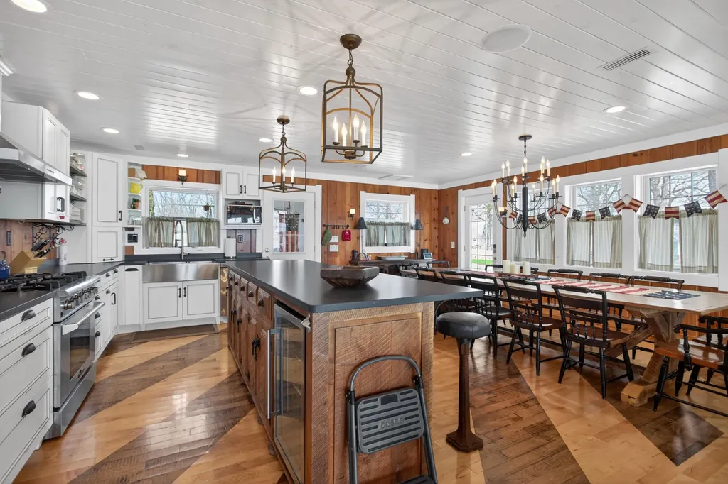 8714 Cherry Point Road Rollin Township MI 49253