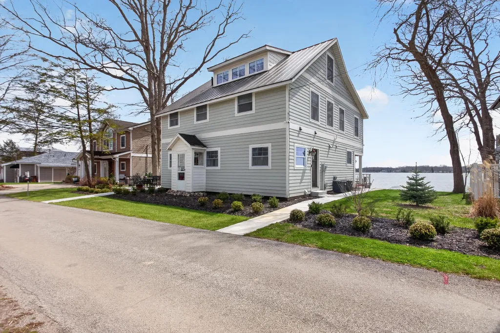 8714 Cherry Point Road Rollin Township MI 49253