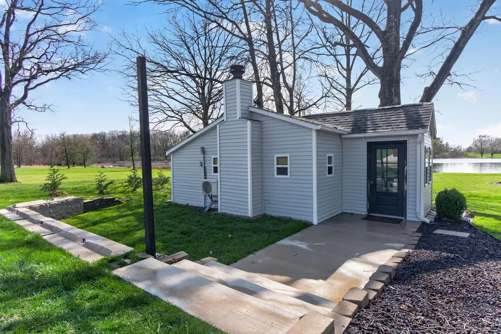 165 Trumble Lake Road Rives Township MI 49277