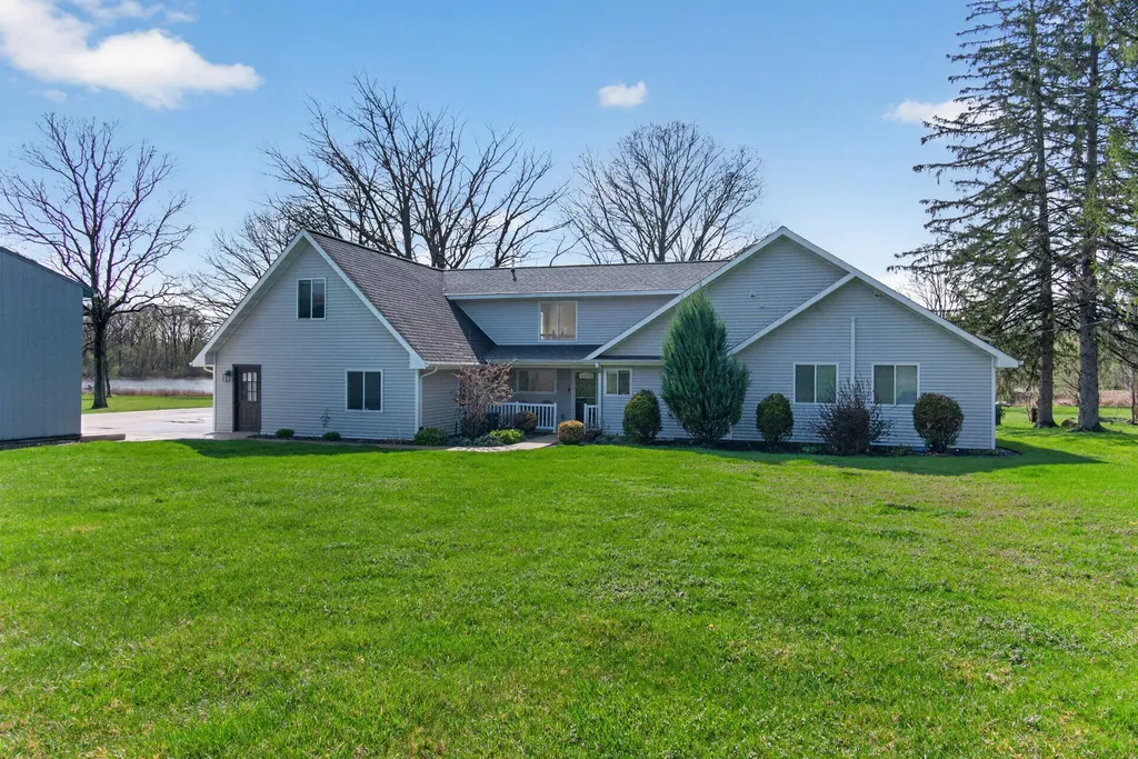 165 Trumble Lake Road Rives Township MI 49277