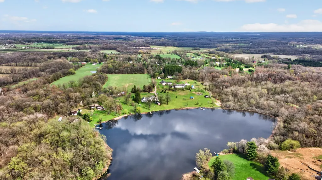 165 Trumble Lake Road Rives Township MI 49277