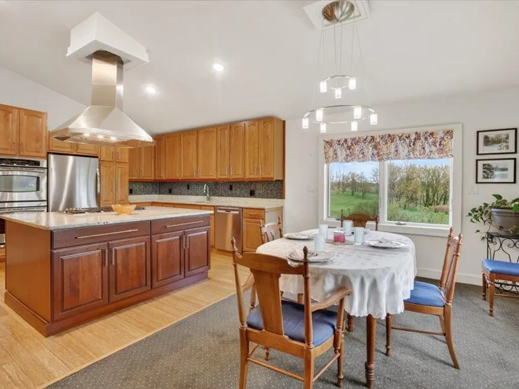 2255 N Portage Road Leoni Township MI 49201
