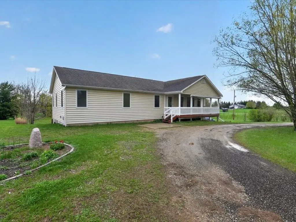 2255 N Portage Road Leoni Township MI 49201