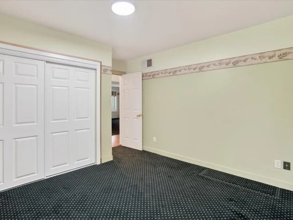 2255 N Portage Road Leoni Township MI 49201