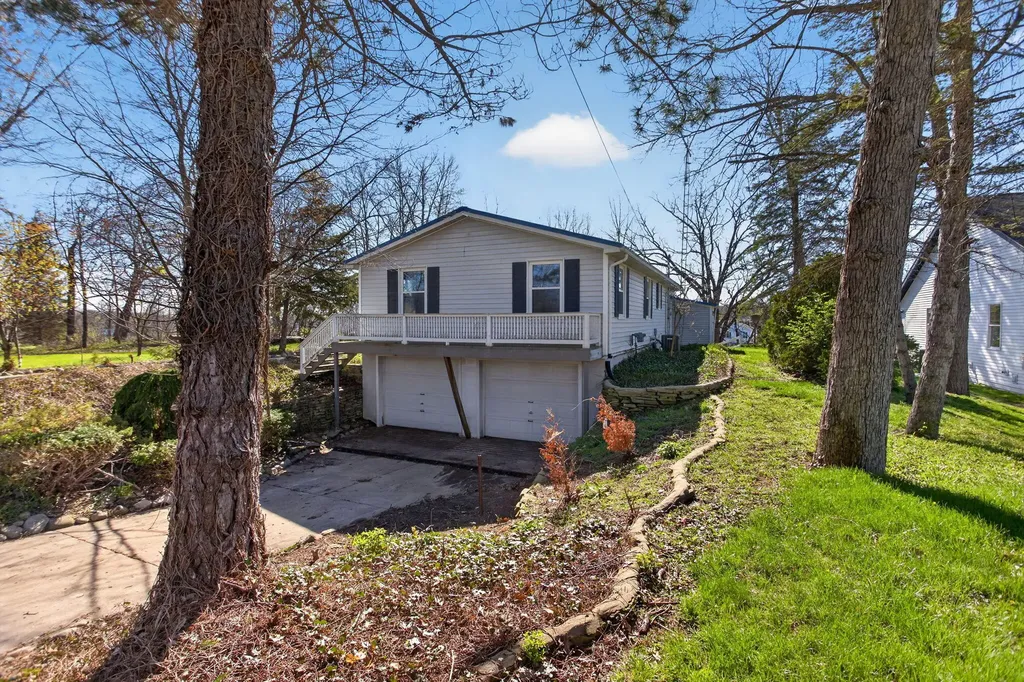 10791 Woodbrook Drive Somerset Township MI 49233