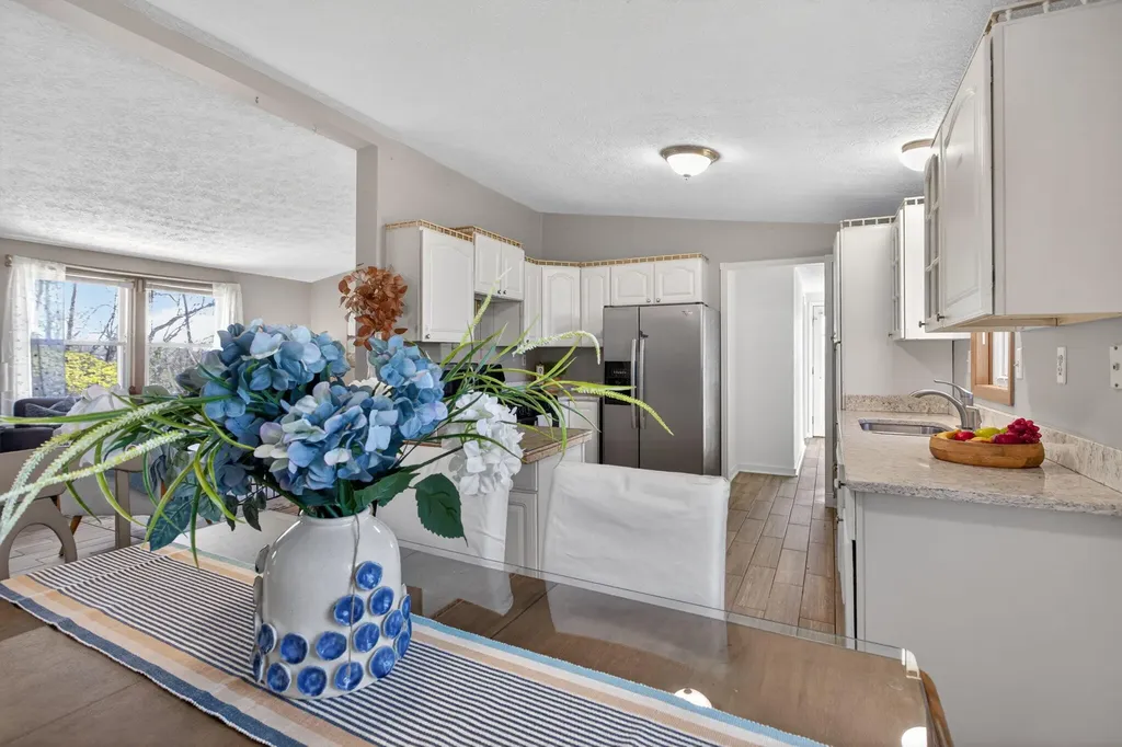 10791 Woodbrook Drive Somerset Township MI 49233