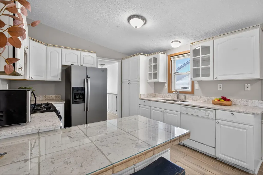 10791 Woodbrook Drive Somerset Township MI 49233