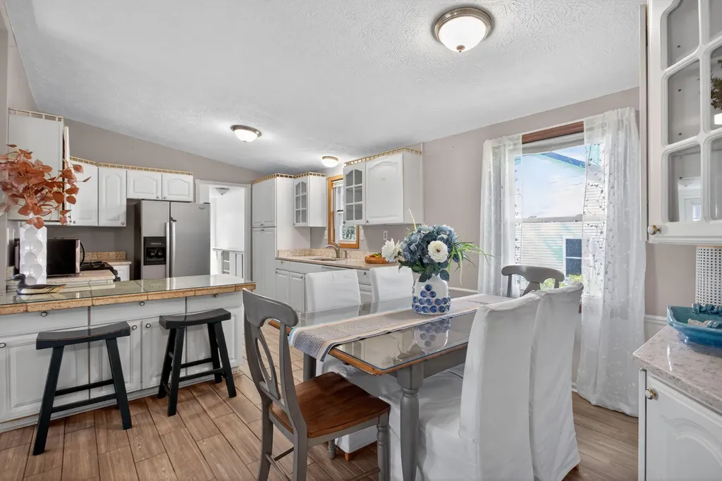 10791 Woodbrook Drive Somerset Township MI 49233