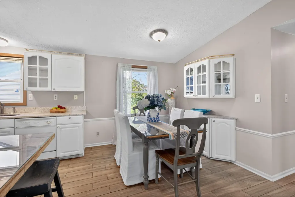 10791 Woodbrook Drive Somerset Township MI 49233
