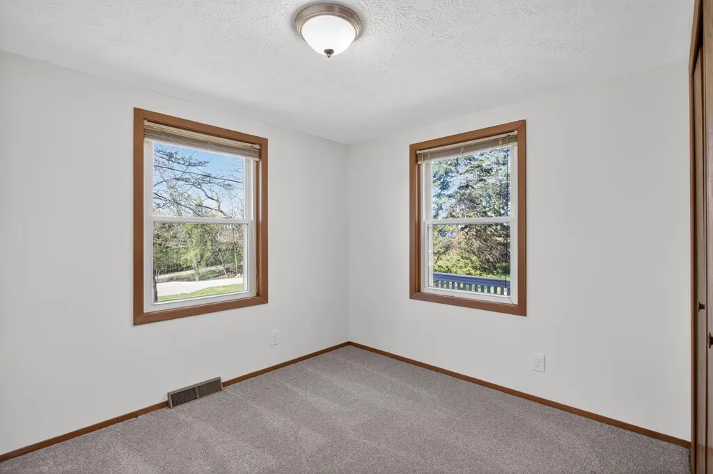 10791 Woodbrook Drive Somerset Township MI 49233