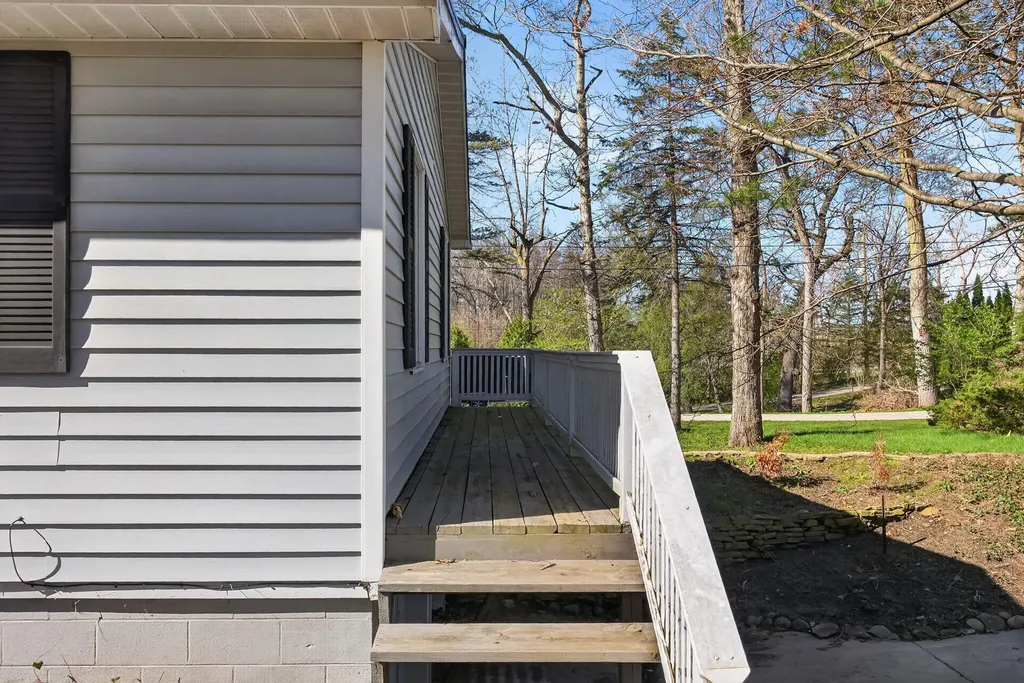 10791 Woodbrook Drive Somerset Township MI 49233