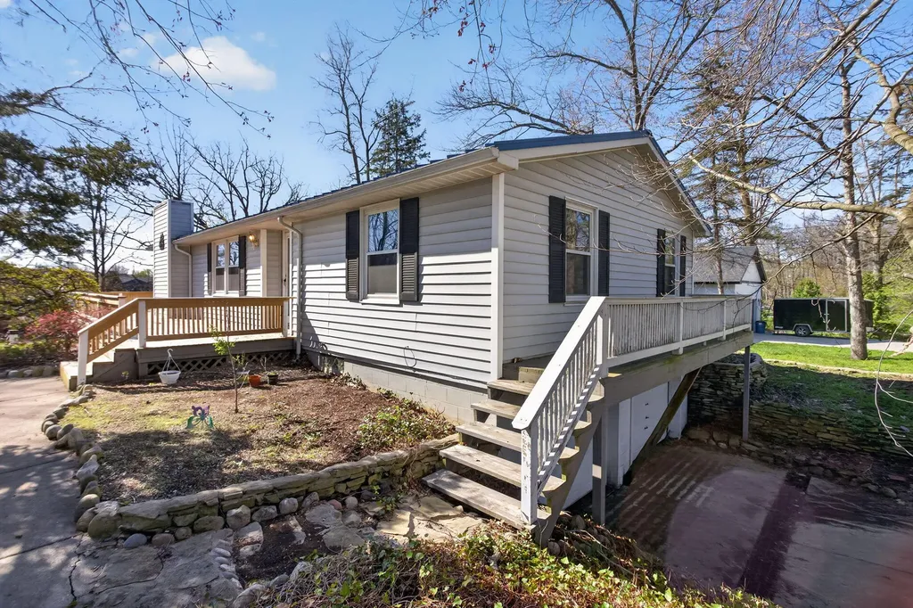 10791 Woodbrook Drive Somerset Township MI 49233
