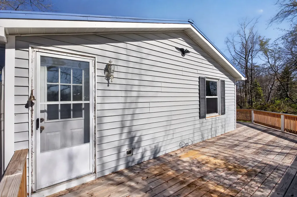 10791 Woodbrook Drive Somerset Township MI 49233