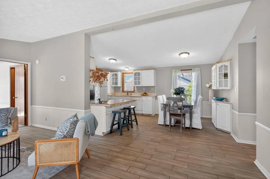 10791 Woodbrook Drive Somerset Township MI 49233
