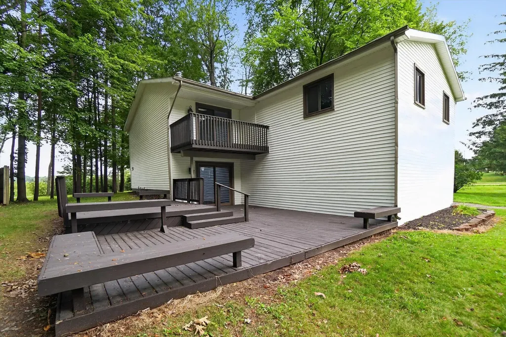 4042 Burns Road Deerfield Township MI 48855