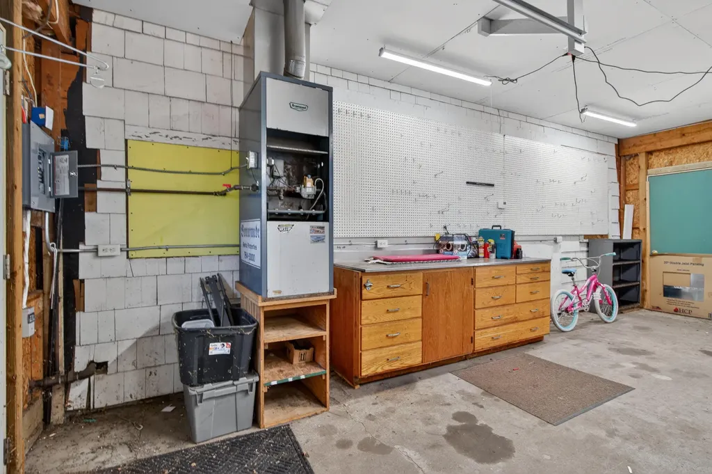 6231 Moon Lake Road Napoleon Township MI 49201