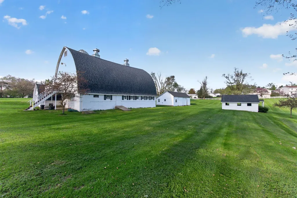 6231 Moon Lake Road Napoleon Township MI 49201