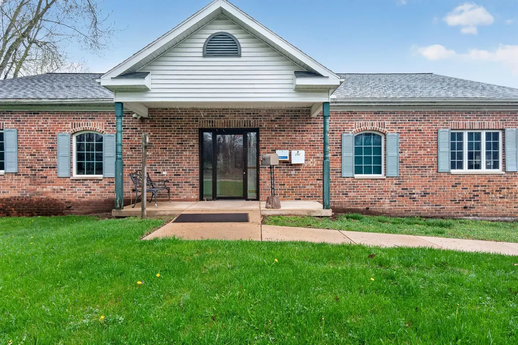 2600 Spring Arbor Road Summit Township MI 49203