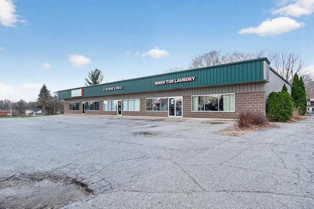 1202-1206 Martin Luther King Junior Drive Jackson City MI 49203