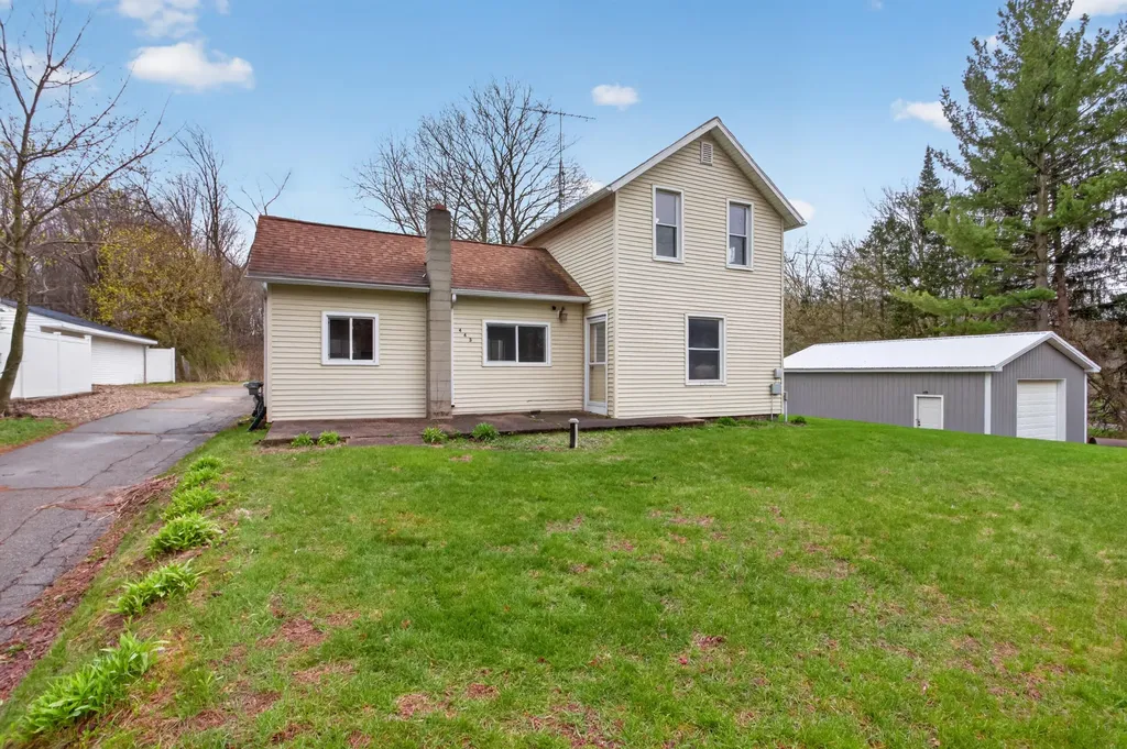 443 S Jackson Street Hanover Village MI 49241