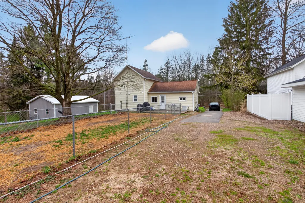 443 S Jackson Street Hanover Village MI 49241