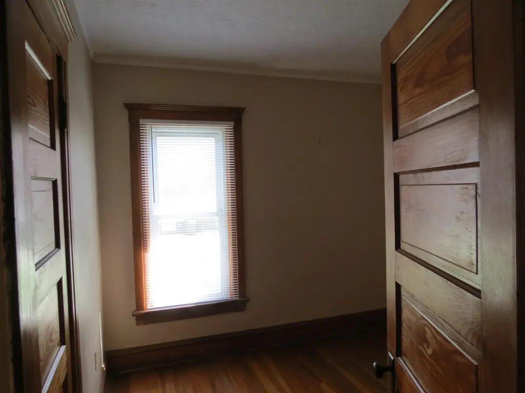 1424 Locust Street Jackson City MI 49203
