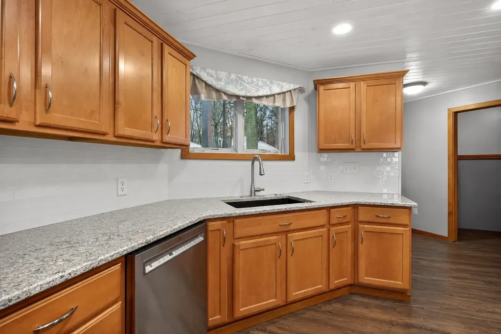 1720 Little Drive Unknown City MI 49246