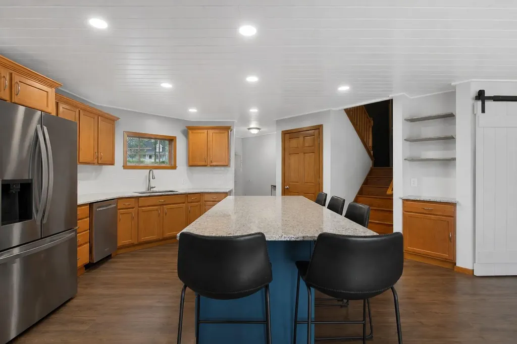 1720 Little Drive Unknown City MI 49246