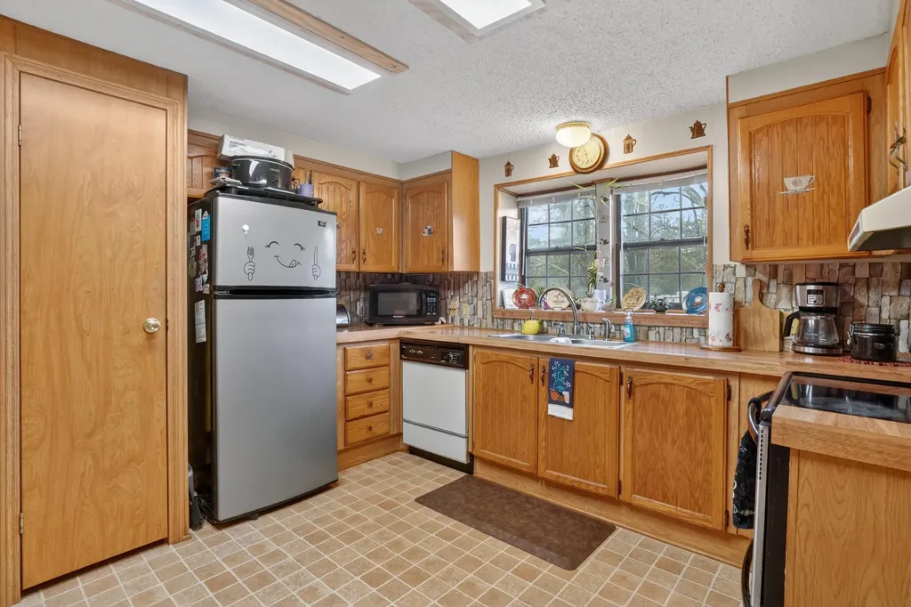 11583 Patch Road Unknown City MI 49234