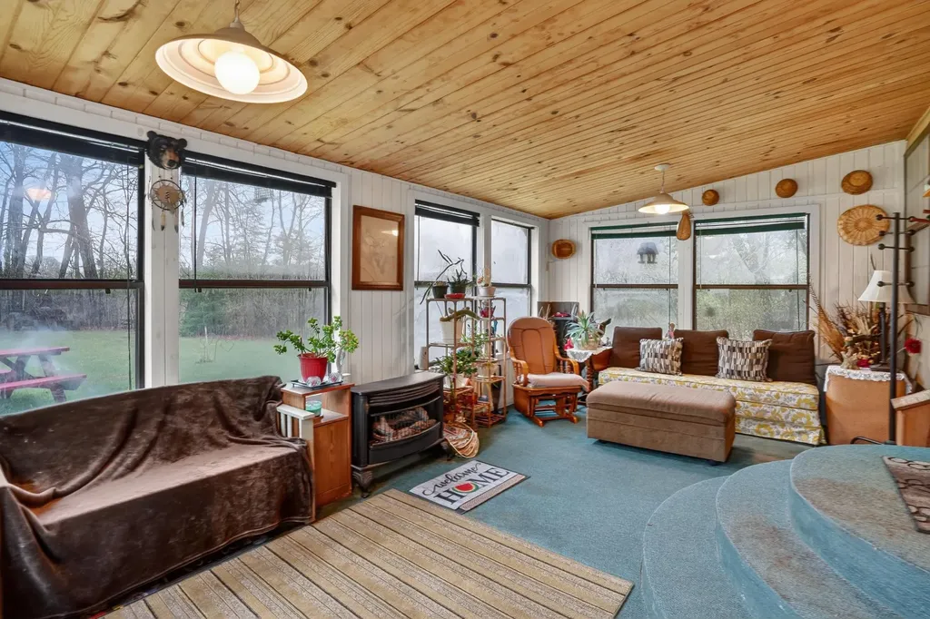 11583 Patch Road Unknown City MI 49234